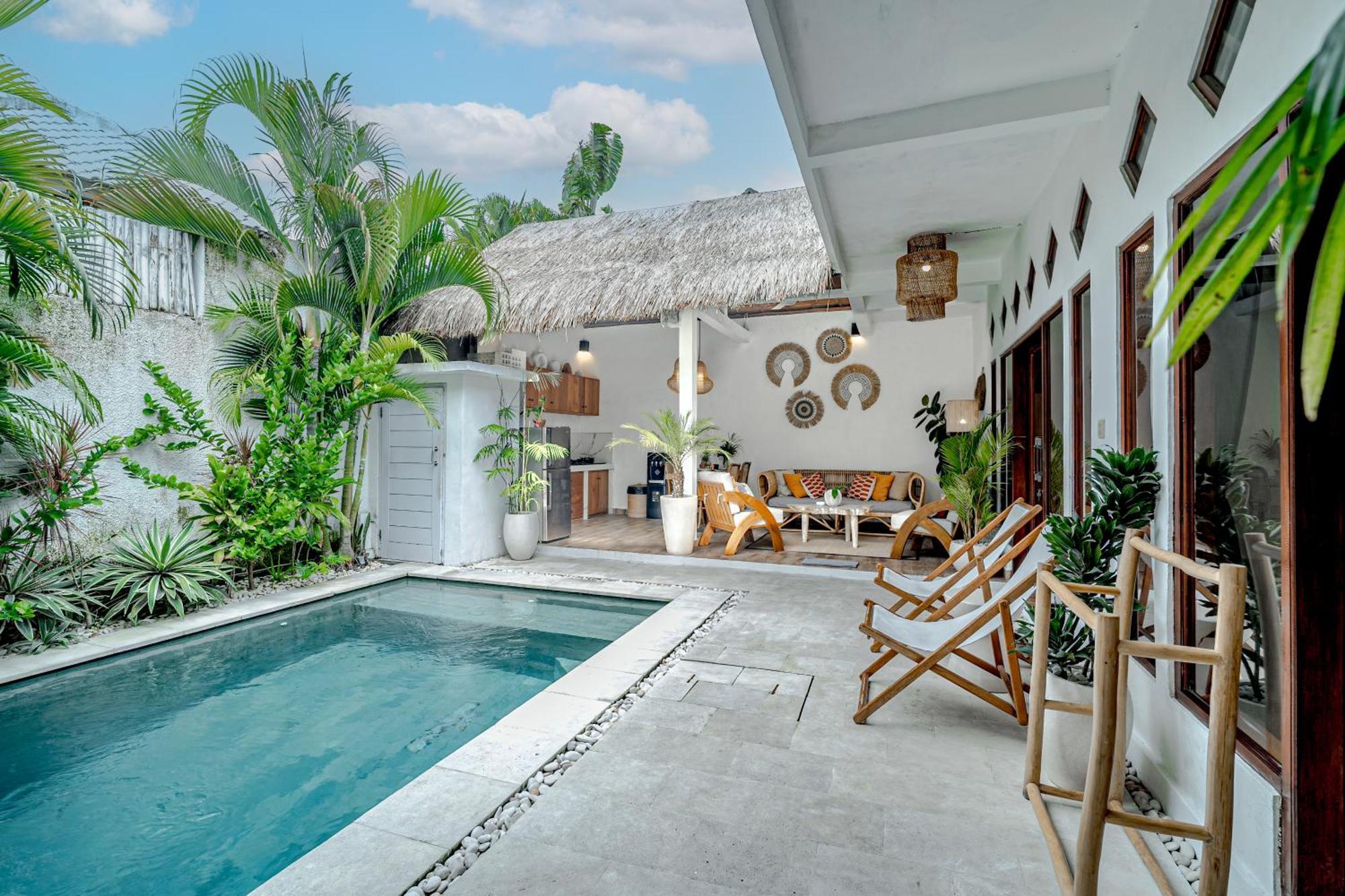 Villa Lemone 2 By Bali Villa Solutions Семиняк Екстериор снимка