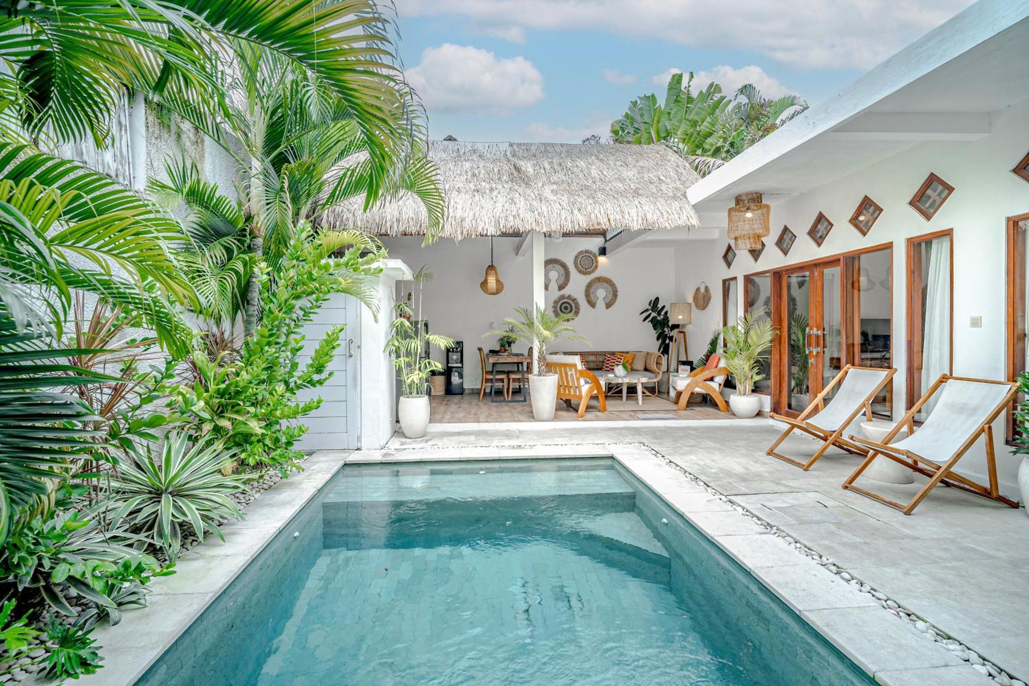 Villa Lemone 2 By Bali Villa Solutions Семиняк Екстериор снимка
