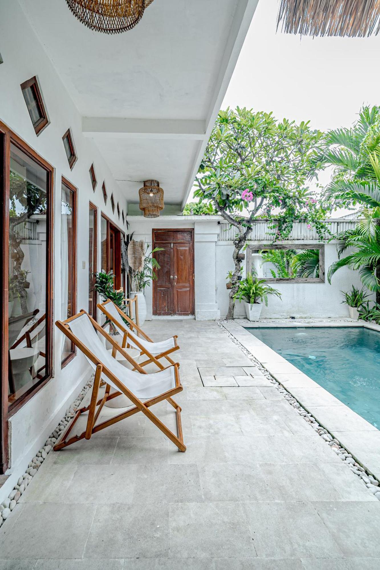 Villa Lemone 2 By Bali Villa Solutions Семиняк Екстериор снимка